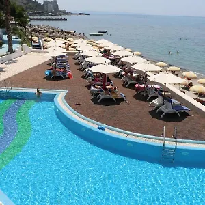 **** Hotel Costa Del Sol Albanie